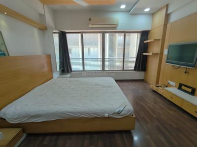 Bedroom Image of 3850 Sq.ft 4 BHK Apartment / Flat for sale in Ambawadi Ahmedabad for Rs. 32000000