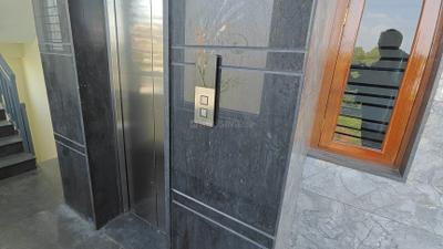 Lift Image of 1015 Sq.ft 2 BHK Apartment / Flat for rent in Sampigehalli Bengaluru for Rs. 23000