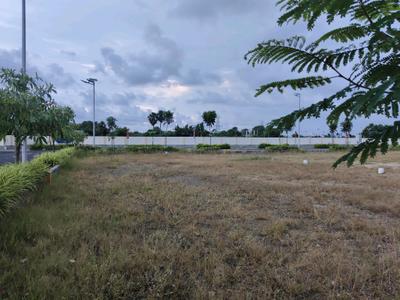 Image of 1307 Sq.ft Residential Plot / Land for sale in DLF Parc Estate, Ottiyambakkam, Chennai for Rs. 9802500