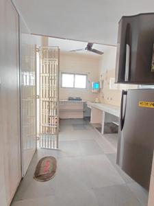 Kitchen Image of 1620 Sq.ft 3 BHK Builder Floor for rent in Satellite Ahmedabad for Rs. 30000