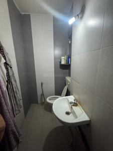 Kohinoor Latis Bathroom 1