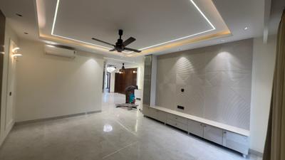 Living Room Image of 3200 Sq.ft 4 BHK Builder Floor for rent in Ansal Esencia Sector 67, Sector 67 Gurgaon for Rs. 60000
