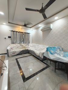 Living Room Image of 1780 Sq.ft 3 BHK Villa for rent in Narayan Gardens, New Alkapuri Vadodara for Rs. 40000