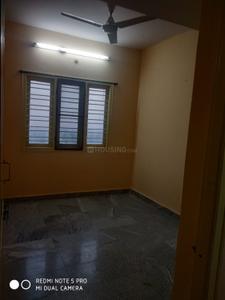 Bedroom Image of 800 Sq.ft 2 BHK Apartment / Flat for rent in Ramamurthy Nagar Bengaluru for Rs. 20000