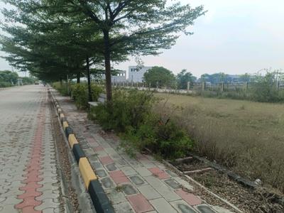 Image of 100 Sq.ft Residential Plot / Land for sale in Kompally, Hyderabad for Rs. 3800014