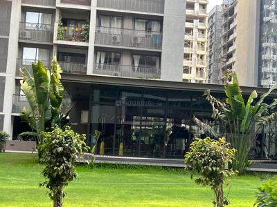 Image of 3200 Sq.ft 4 BHK Apartment / Flat for rent in Apurva Aasthaa Onyx, Memnagar, Ahmedabad for Rs. 60000