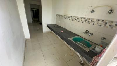 Kitchen Image of 720 Sq.ft 2 BHK Apartment / Flat for sale in Signature Global Solera 2, Sector 107 Gurgaon for Rs. 5500000