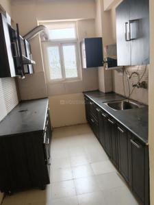 Kitchen Image of 1300 Sq.ft 3 BHK Apartment / Flat for rent in Amrapali Castle, Chi V Greater Noida for Rs. 18000