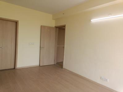 Image of 1760 Sq.ft 3 BHK Apartment / Flat for rent in DLF Express Greens, Manesar, Gurgaon for Rs. 30000