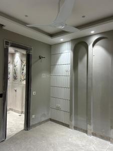 Bedroom Image of 1250 Sq.ft 3 BHK Builder Floor for sale in Vivek Vihar New Delhi for Rs. 24000000