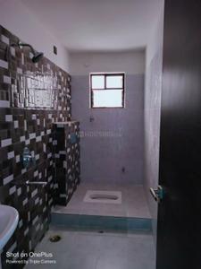 Bathroom Image of 1550 Sq.ft 3 BHK Apartment / Flat for rent in Argora Ranchi for Rs. 18000