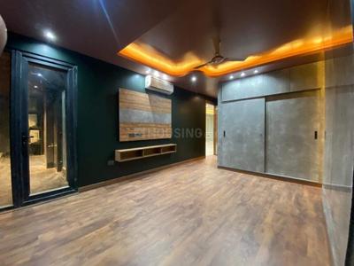 Bedroom Image of 2700 Sq.ft 4 BHK Apartment / Flat for sale in Sarvapriya Vihar New Delhi for Rs. 130000000
