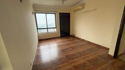 Bedroom Image of 1250 Sq.ft 2 BHK Apartment / Flat for rent in Unitech Fresco, Sector 50 Gurgaon for Rs. 48000