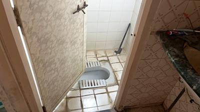Bathroom Image of 750 Sq.ft 1 BHK Apartment / Flat for rent in Chinchwad Pune for Rs. 17000