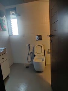 Bathroom Image of 2750 Sq.ft 3 BHK Apartment / Flat for rent in Malleswaram Bengaluru for Rs. 130000