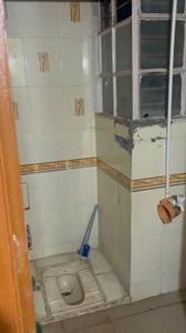 Bathroom Image of 600 Sq.ft 1 BHK Apartment / Flat for sale in Sudama Nagar Indore for Rs. 2000000