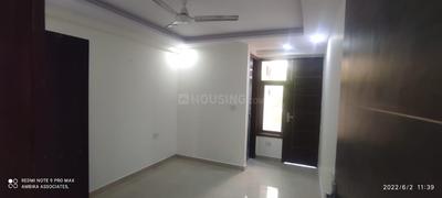 Bedroom Image of 900 Sq.ft 2 BHK Apartment / Flat for rent in Maestro Infra Tech Hargovind Enclave, Rajpur New Delhi for Rs. 18400