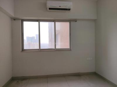 Bedroom Image of 913 Sq.ft 2.5 BHK Apartment / Flat for sale in Omkar Signet, Malad East Mumbai for Rs. 21000000