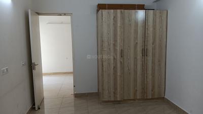 Bedroom Image of 1165 Sq.ft 2 BHK Apartment / Flat for rent in Gaur City 7th Avenue, Noida Extension Greater Noida for Rs. 24000
