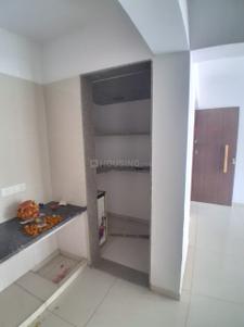 Kitchen Image of 700 Sq.ft 2 BHK Apartment / Flat for rent in Aastha Homes, Paldi Ahmedabad for Rs. 25000
