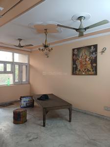 Hall Image of 1100 Sq.ft 2.5 BHK Builder Floor for rent in Sector 11 Noida for Rs. 25000
