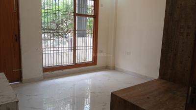 Bedroom Image of 1800 Sq.ft 4 BHK Builder Floor for sale in Shalimar Garden Ghaziabad for Rs. 16500000