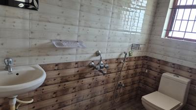 Bathroom Image of 1085 Sq.ft 2 BHK Builder Floor for rent in Horamavu Bengaluru for Rs. 26000