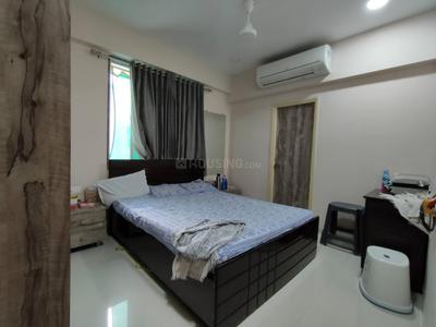 Bedroom Image of 1530 Sq.ft 3 BHK Apartment / Flat for sale in Navrangpura Ahmedabad for Rs. 14000000