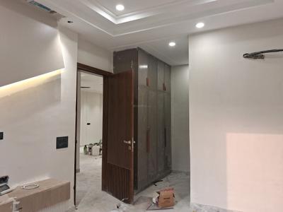 Bedroom Image of 1800 Sq.ft 3 BHK Builder Floor for sale in Paschim Vihar New Delhi for Rs. 37600000