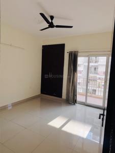 Bedroom Image of 1020 Sq.ft 3 BHK Apartment / Flat for rent in Trident Embassy, Noida Extension Greater Noida for Rs. 24000