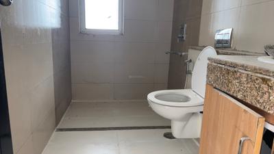 Image of 2881 Sq.ft 4.5 BHK Apartment / Flat for sale in Sector 128, Noida for Rs. 42500000