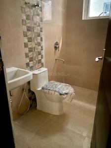 Bathroom Image of 1120 Sq.ft 3 BHK Apartment / Flat for sale in Signature Global Park 4 And 5, Sector 36 Sohna for Rs. 11000000