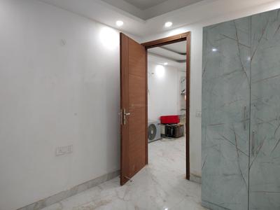 Bedroom Image of 900 Sq.ft 2 BHK Apartment / Flat for sale in Freedom Fighters Enclave New Delhi for Rs. 6500000