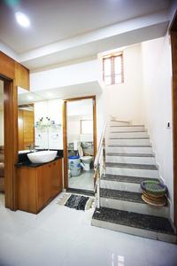 Bedroom Image of 1944 Sq.ft 4 BHK Independent House for sale in Nava Naroda Ahmedabad for Rs. 35000000