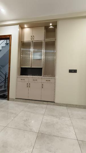 Sector 71 Main Image 1