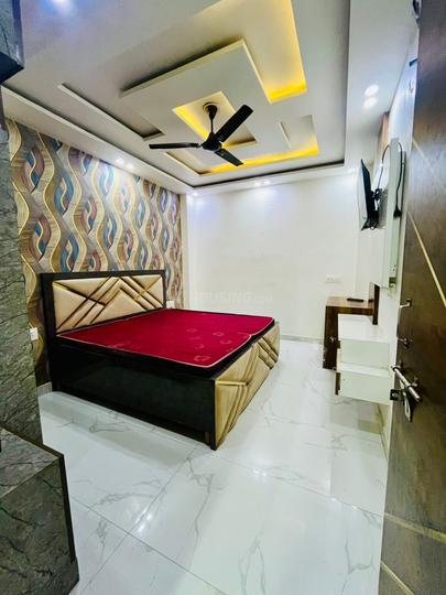 Bhagwati Garden, Dwarka Mor Bedroom 1
