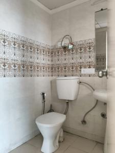 Bedroom Two Image of 1075 Sq.ft 2 BHK Apartment / Flat for rent in Gaur City 7th Avenue, Noida Extension Greater Noida for Rs. 25000