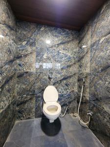 Bathroom Image of 5000 Sq.ft 5 BHK Independent House for rent in Om Utopia, Wanwadi Pune for Rs. 100000