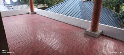 Balcony Image of 1300 Sq.ft 2 BHK Builder Floor for rent in Aluva Kochi for Rs. 20000