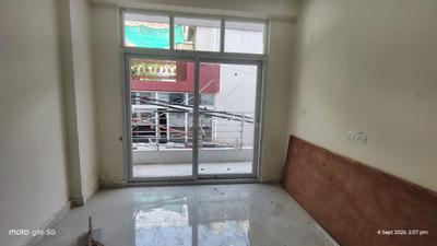 Bedroom Image of 1800 Sq.ft 3 BHK Apartment / Flat for sale in Aya Nagar New Delhi for Rs. 6500000