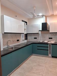 Kitchen Image of 2152 Sq.ft 3 BHK Builder Floor for rent in Gomti Nagar Lucknow for Rs. 28000