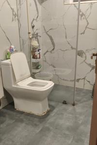 Bathroom Image of 2000 Sq.ft 3 BHK Builder Floor for sale in Ansal C1 - Block, Palam Vihar Gurgaon for Rs. 23500000