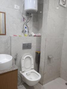 Bathroom Image of 434 Sq.ft 1 RK Studio for sale in Kaveri City Centre, Delta I Greater Noida for Rs. 6500000
