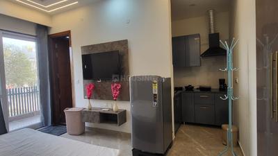 Bedroom Image of 1499 Sq.ft 1 RK Builder Floor for rent in Sector 69 Gurgaon for Rs. 15000