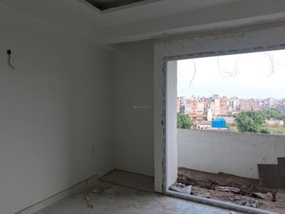 Bedroom Image of 1050 Sq.ft 2 BHK Apartment / Flat for sale in Sector 101 Noida for Rs. 4200000
