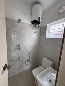 Bathroom Image of 1100 Sq.ft 2 BHK Apartment / Flat for rent in Vijayanagar Mysore for Rs. 20000