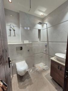 Image of 1000 Sq.ft 3 BHK Builder Floor for sale in Ramesh Nagar, New Delhi for Rs. 21000000