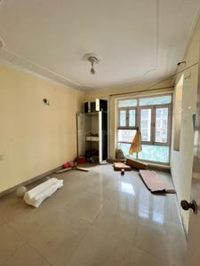 Hall Image of 1700 Sq.ft 3 BHK Apartment / Flat for rent in Cosmos Golden Heights, Crossings Republik Ghaziabad for Rs. 20000