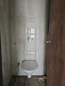 Common Bathroom One Image of 500 Sq.ft 1 BHK Apartment / Flat for sale in VTP Purvanchal, Kesnand Pune for Rs. 2990000