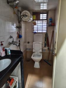 Bathroom Image of 1200 Sq.ft 3 BHK Apartment / Flat for sale in Thane West Thane for Rs. 19550000